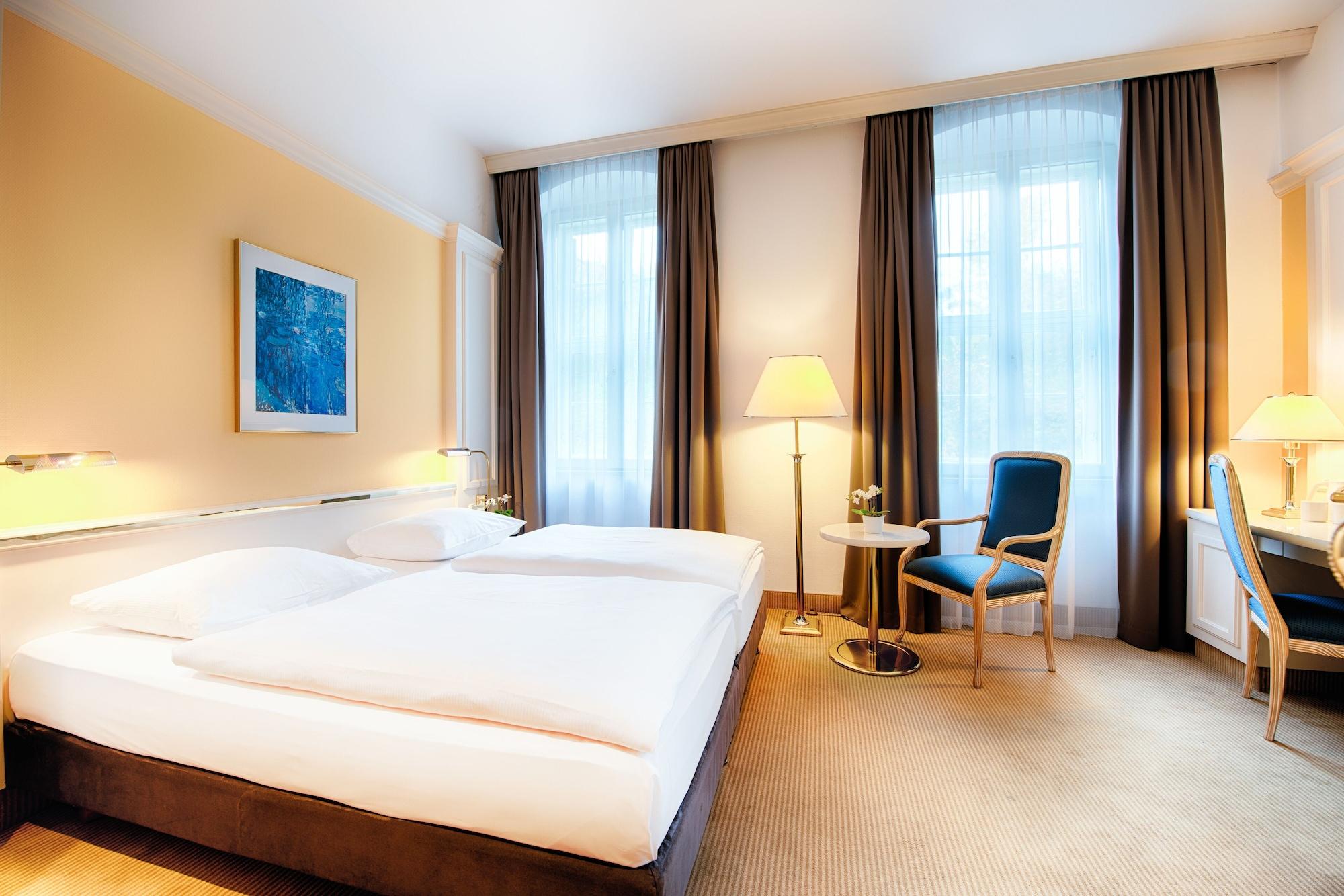 Hotel Welcome Residenzschloss 4*